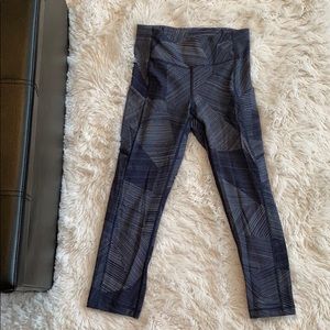 Lululemon cropped leggings